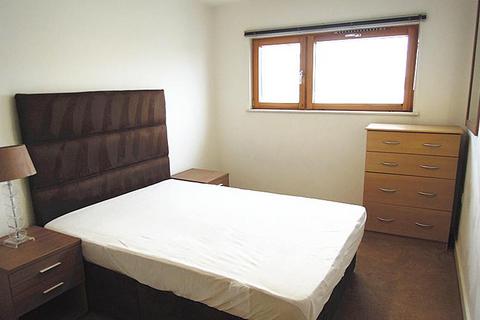 2 bedroom flat to rent, Kelland Road, London E13