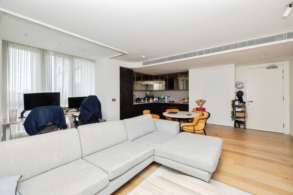Apartment in London - View 2