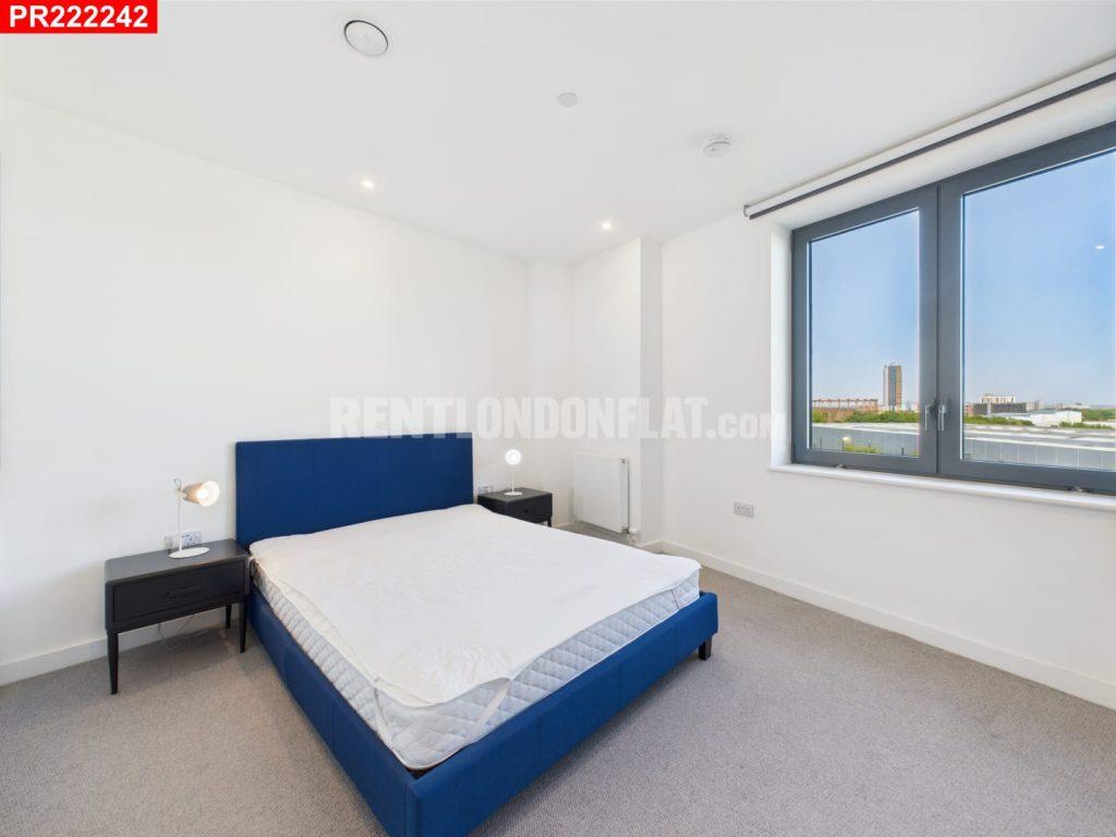 Apartment in Bromley-by-Bow - View 5
