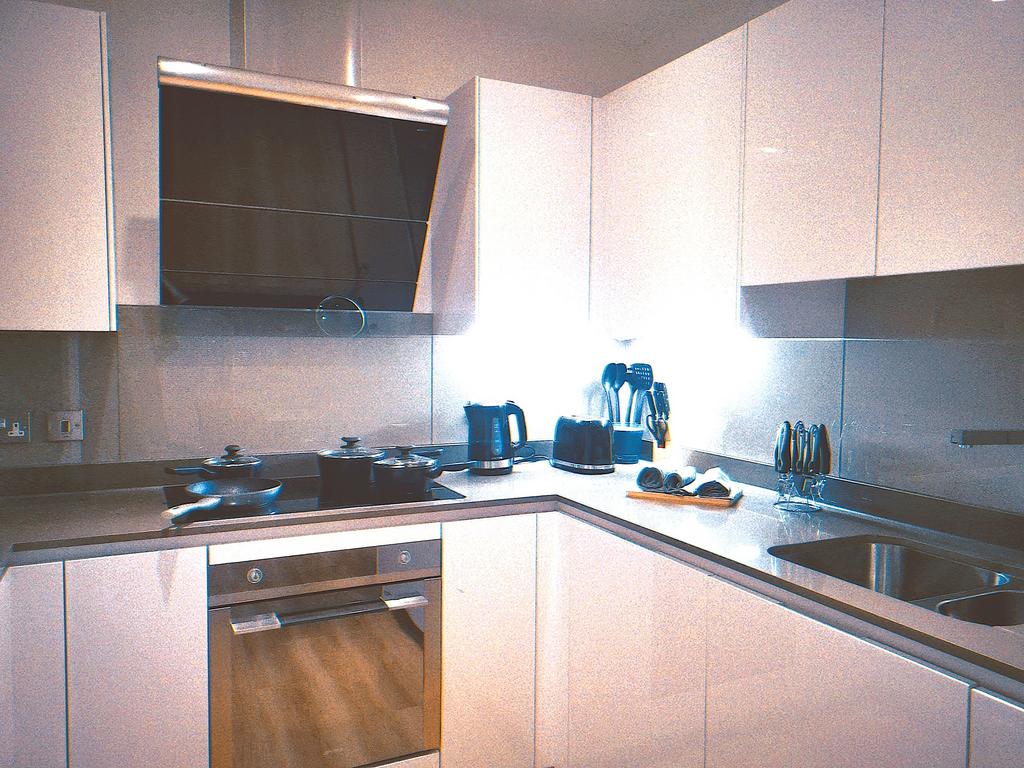 Apartment in London - More