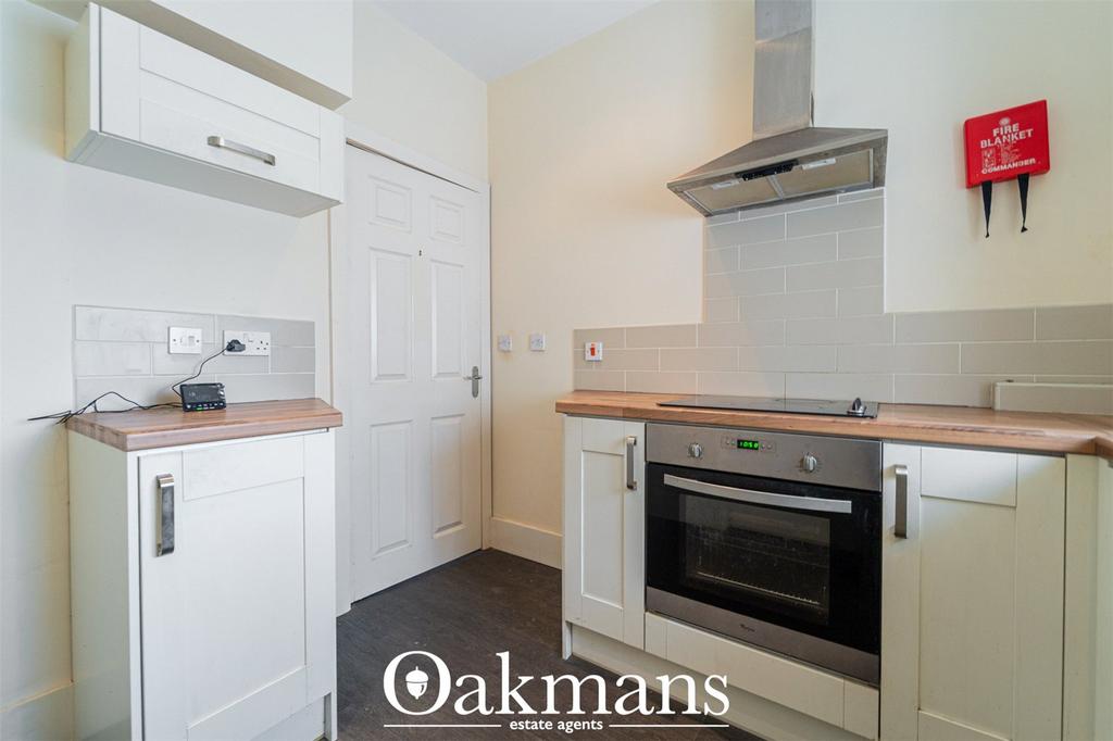 House in West Midlands - View 4