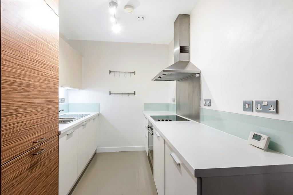 Apartment in London - View 4