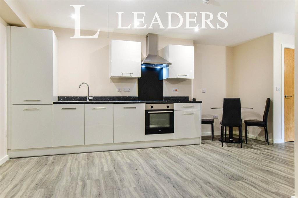 Apartment in 345 City Road - View 5