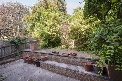 3 bedroom end of terrace house for sale, Savona Close, London