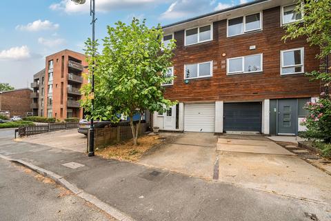 Ellery Road, London