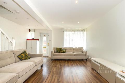 3 bedroom house to rent, Verwood Road, Harrow, HA2