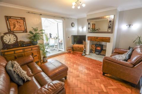 3 bedroom semi-detached house for sale, Fferm Goch, Llangan, Vale of Glamorgan, CF35 5DP