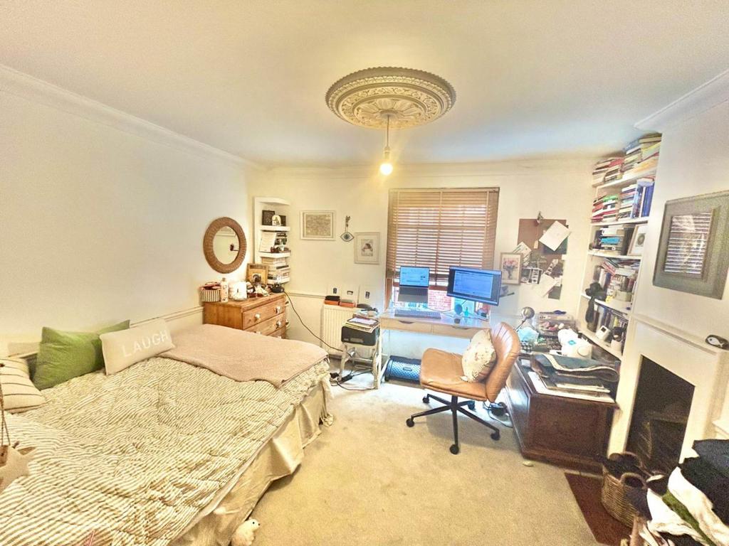 House in Lewes - View 5