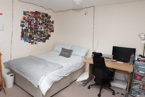 1 bedroom in a house share to rent, Marston Street