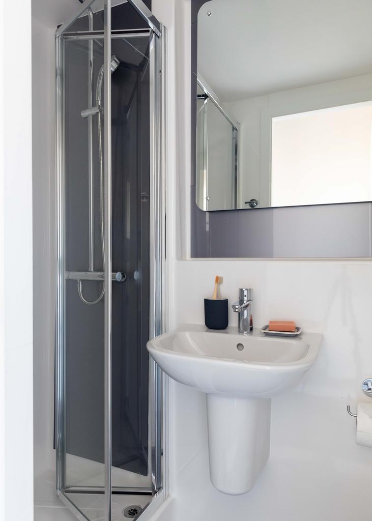 Apartment in London - View 3