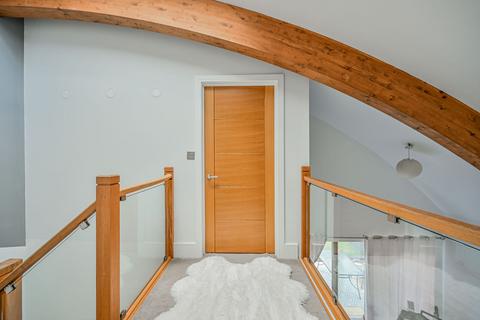 3 bedroom semi-detached house for sale, Cobham Road, Walthamstow, London, E17