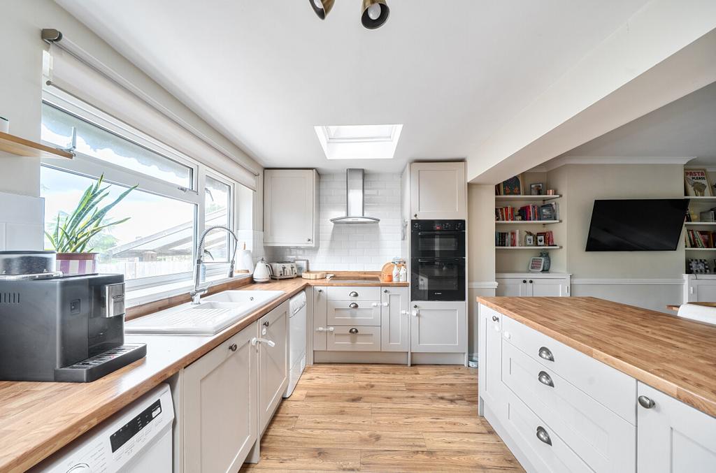 House in Southampton - View 3
