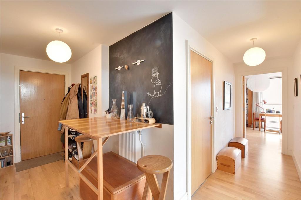 Apartment in Greenwich - View 5