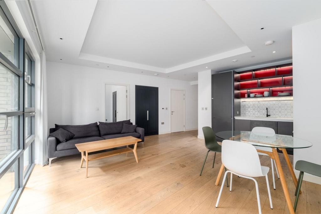 Apartment in London - View 5