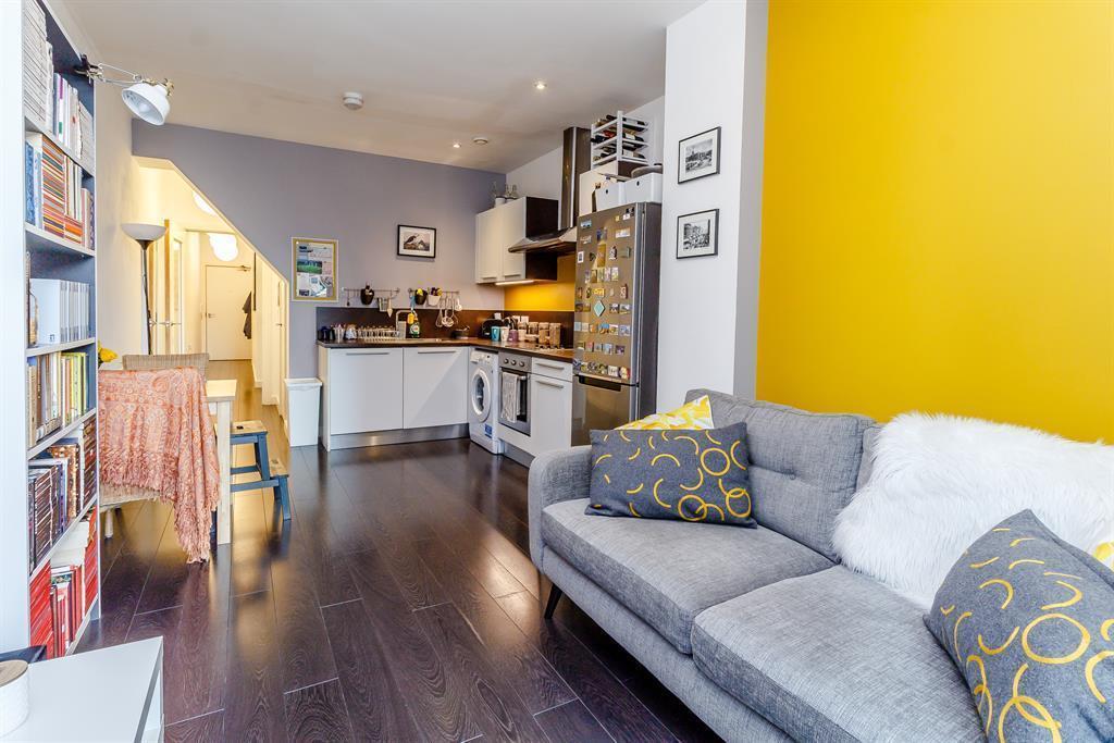 Apartment in Manchester, Northern Quarter, City Centre - View 2