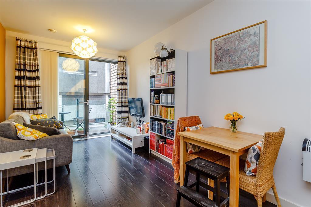 Apartment in Manchester, Northern Quarter, City Centre - View 4