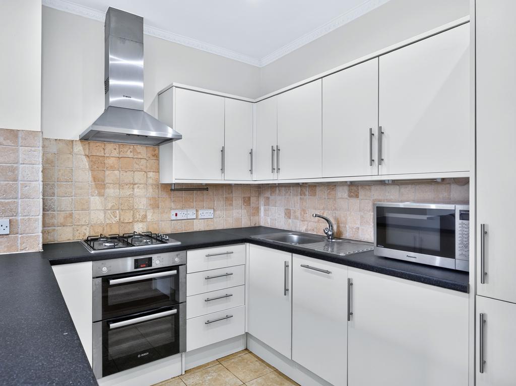 Apartment in London - View 2