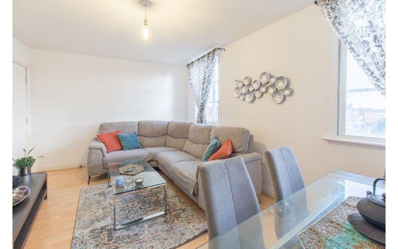 Apartment in London - View 3