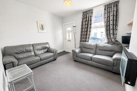 3 bedroom terraced house for sale, Canon Road, Bromley BR1