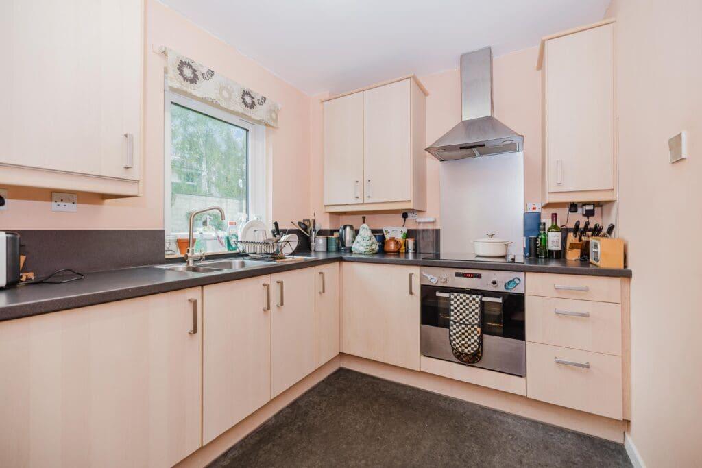 Apartment in Edinburgh - View 5