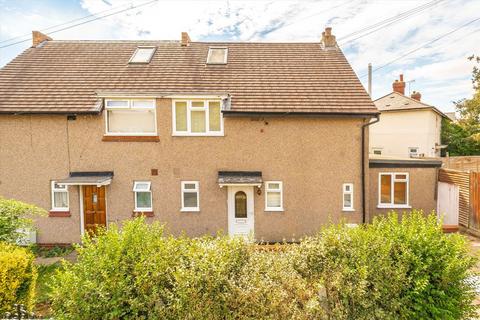 Carlisle Avenue, Acton W3