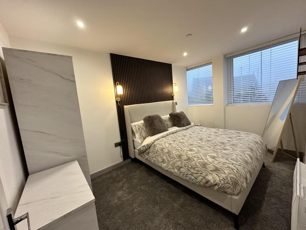 Apartment in London - View 3