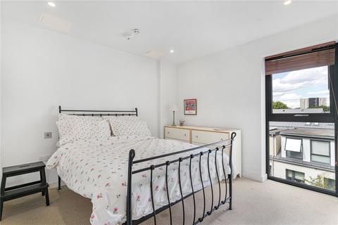 1 bedroom apartment for sale, Richmond Road, London, E8