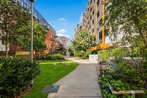 2 bedroom flat for sale, Merchant Walk Development, Bow, E3