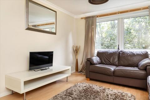 2 bedroom flat for sale, 13/3 Gordon Street, Edinburgh, EH6