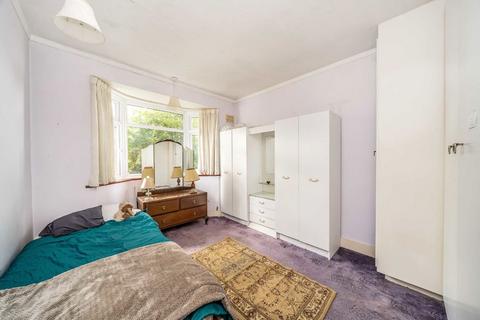 undefined, The Crescent, South Harrow
