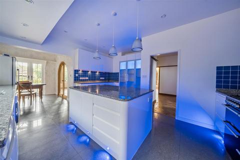 5 bedroom detached house for sale, Clandon Road, West Clandon