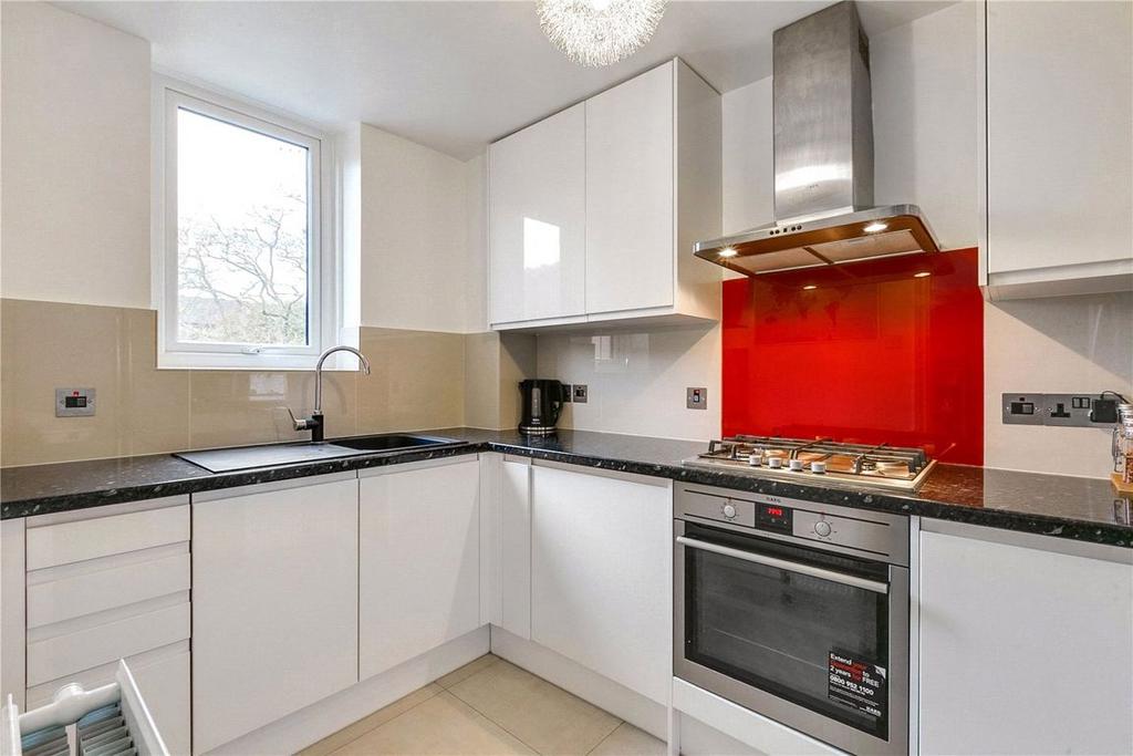 Apartment in London - View 2