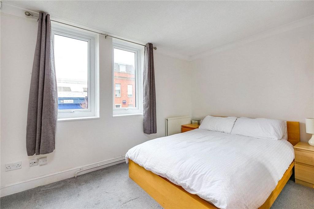 Apartment in London - View 3