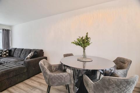 3 bedroom semi-detached house for sale, Daventry Avenue, Stockton-On-Tees