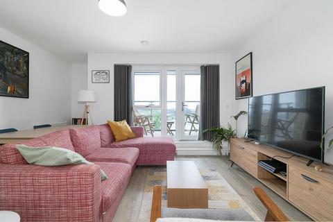 1 Rowland Road, London