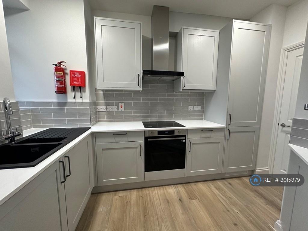 House in London - View 4