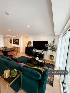 3 bedroom flat to rent, Goldsmith Apartments, London, SE18