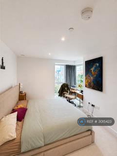 3 bedroom flat to rent, Goldsmith Apartments, London, SE18