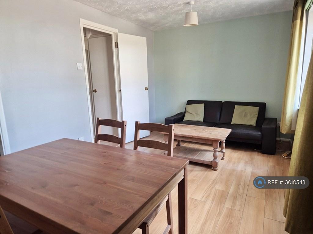 Apartment in London - View 3