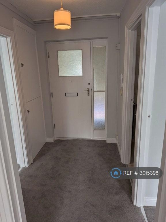Apartment in Hove, Brighton and Hove - View 5