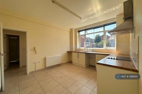 1 bedroom flat to rent, Lower Leys, Evesham, WR11