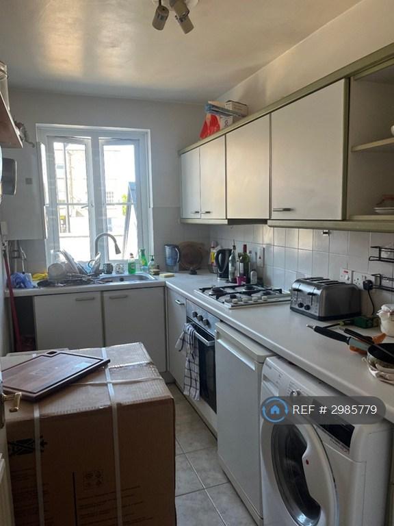 Apartment in London - View 4