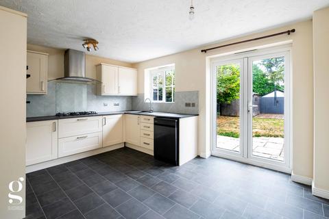 3 bedroom semi-detached house for sale, Warwick Road, Lower Bullingham, Hereford