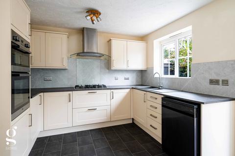 3 bedroom semi-detached house for sale, Warwick Road, Lower Bullingham, Hereford
