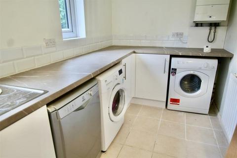 4 bedroom semi-detached house to rent, Whatton Road, Kegworth, DE74