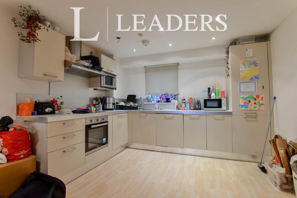 Apartment in Manchester - View 4