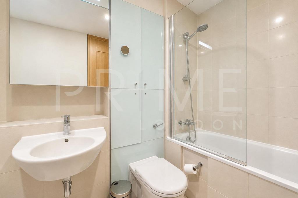 Apartment in 1 Albert Embankment - More