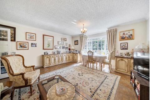 2 bedroom maisonette for sale, Wildoaks Close, Northwood