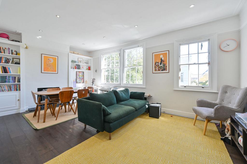 Apartment in London, Mortlake - View 2