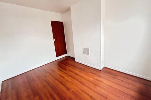 3 bedroom terraced house to rent, Cromford Street, Leicester LE2